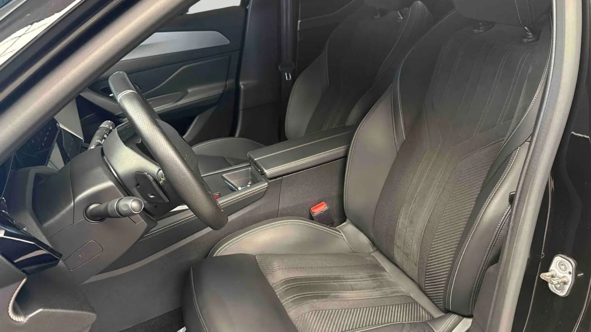 PEUGEOT 308 — photo 5