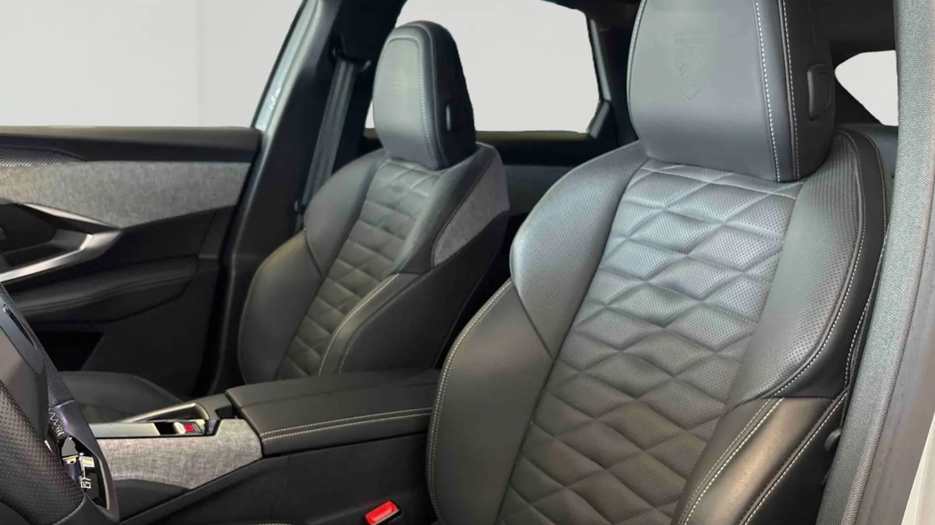 PEUGEOT 3008 — photo 5