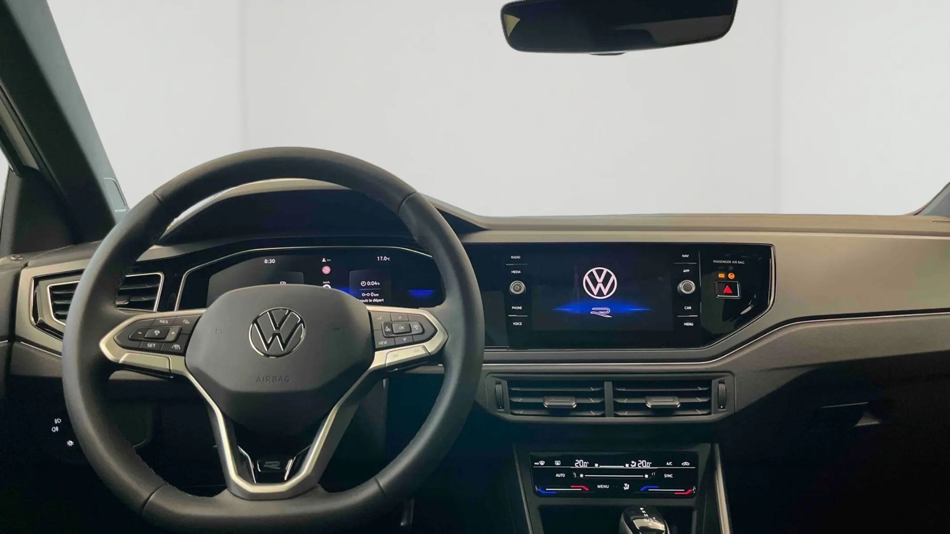 VOLKSWAGEN Polo — photo 4